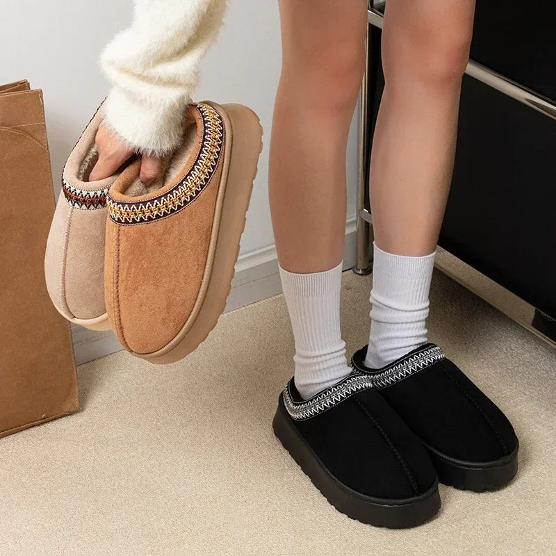 Hot Winter Women Slippers Plush Interior Anti Slip Thick Sole Fashion Embroidered Warm House Shoes for Ladies